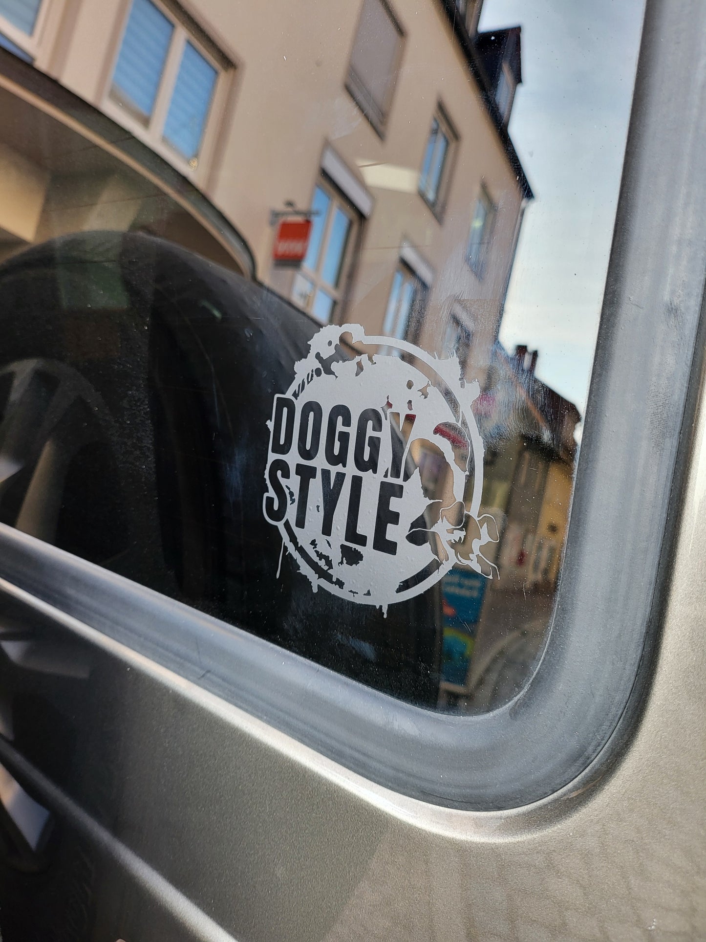 Aufkleber rund DoggyStyle