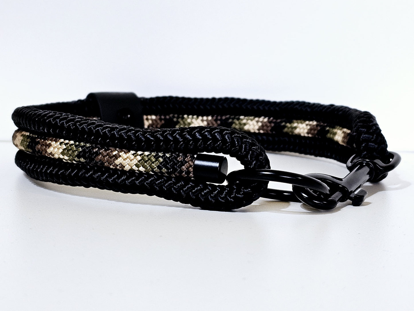 Tau Premium Halsband TRIO | 10mm | Bolzenhacken oliv camouflage / schwarz - schwarz