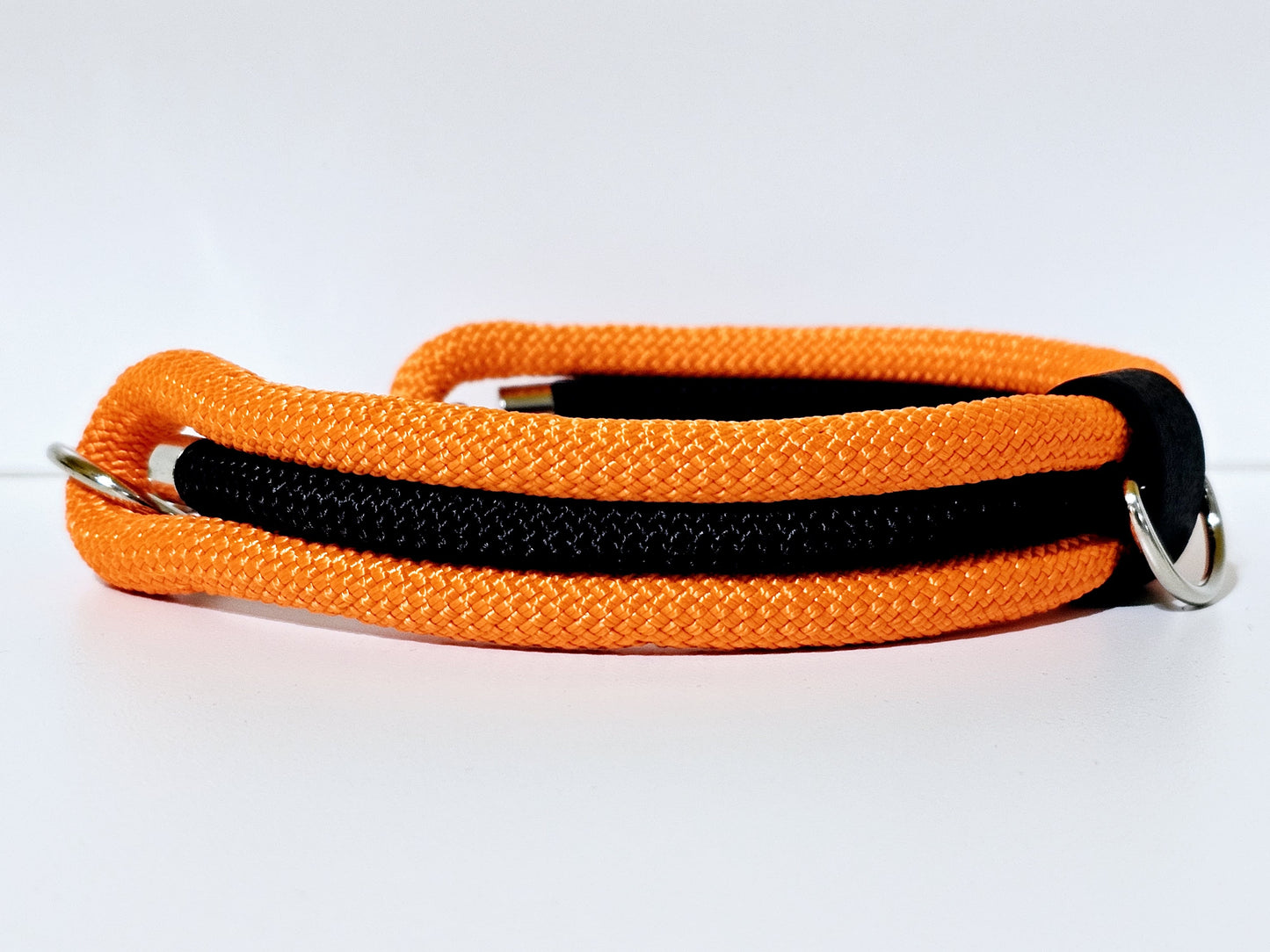 Tau Premium Halsband TRIO | 10mm | Bolzenhacken orange / schwarz - schwarz