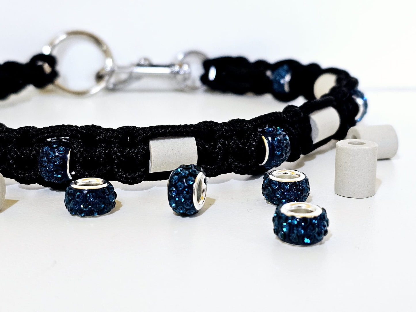 ANTI-ZECKENHALSBAND – Natürlicher Schutz ohne Chemie! schwarz / blau