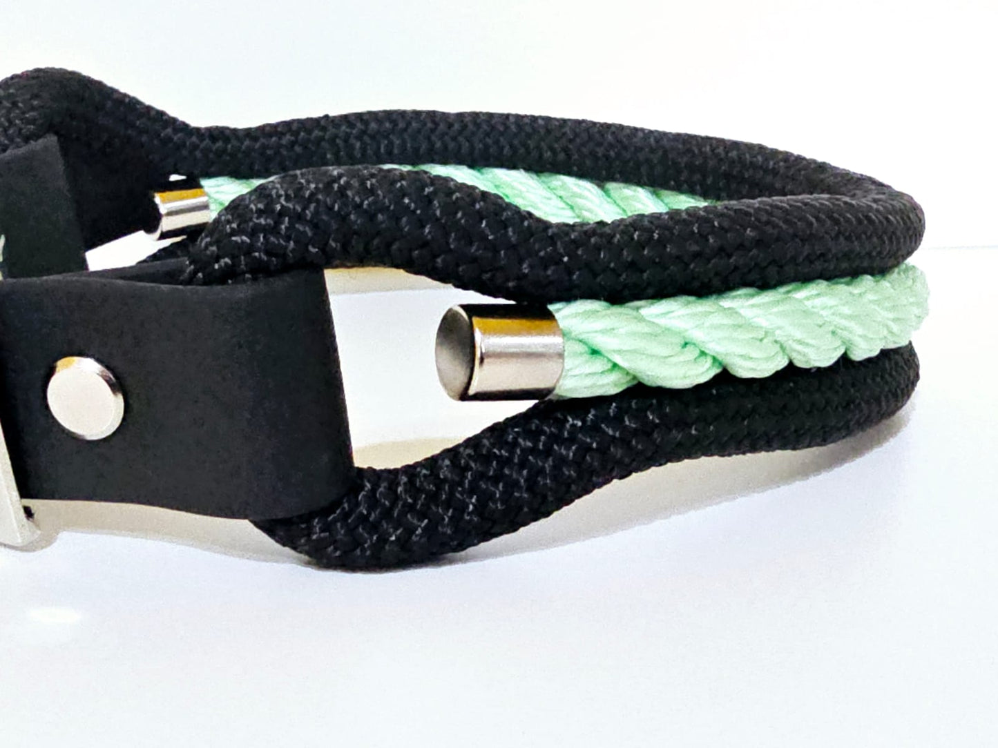 Tau Premium Halsband TRIO - Biothane Verschluss Stück | 10mm / 25 mm | schwarz / mint / silber