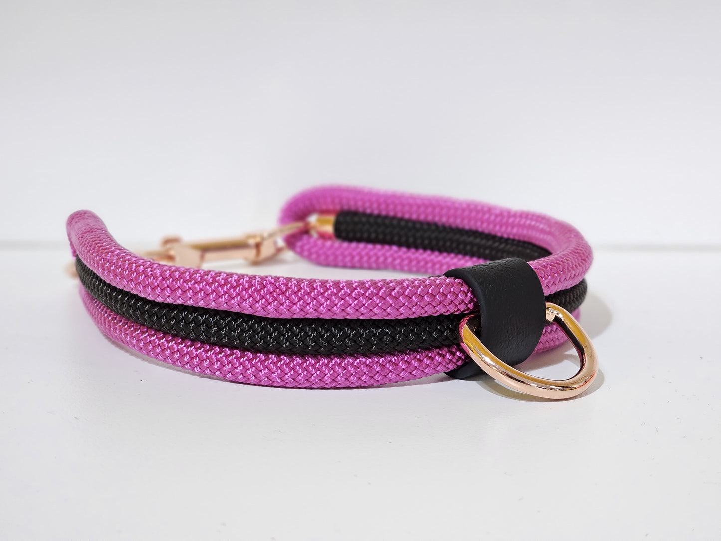 Tau Premium Halsband TRIO | 10mm | Bolzenhacken pink / schwarz - rose gold